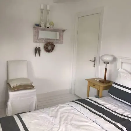Homestay Auszeit+erholung+garten Am Lanker See